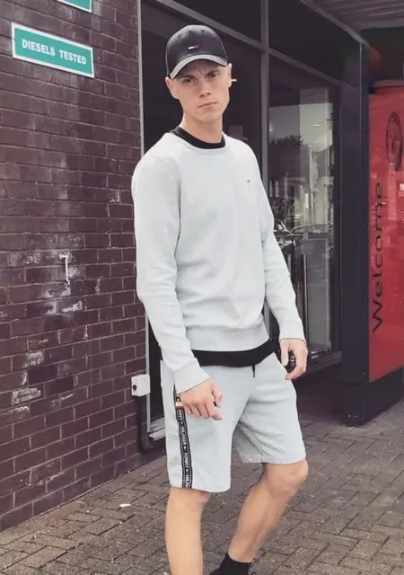 Я Joshua Brunt, 26, знакомлюсь в Лондоне