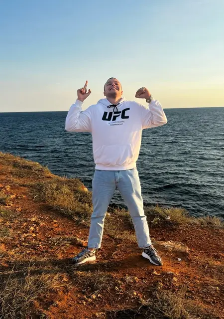 Илья з Чаплинки, мені 26 років, познайомлюсь на одну ніч