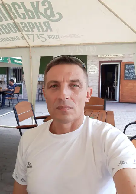 Я Серж, 47, знакомлюсь без обязательств в Никополе