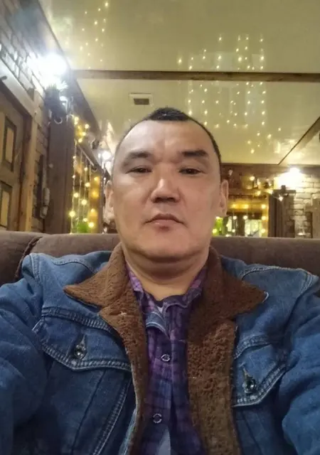Алтай из Бишкека, мне 44, познакомлюсь на одну ночь