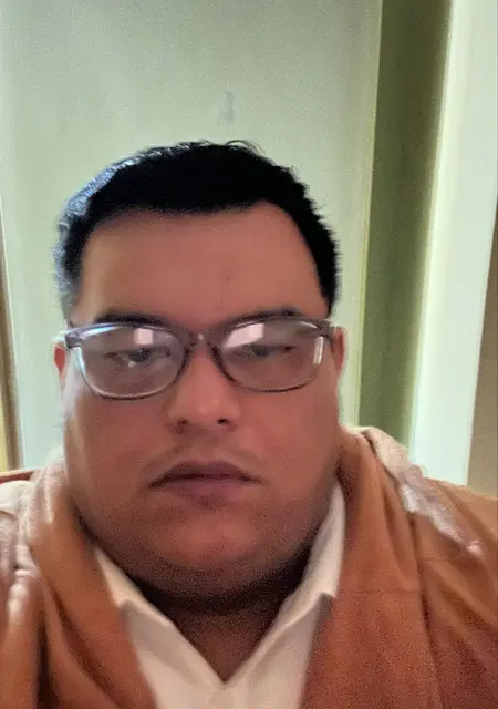 Daniel Alexandro из Халапы, ищу на сайте знакомства на одну ночь