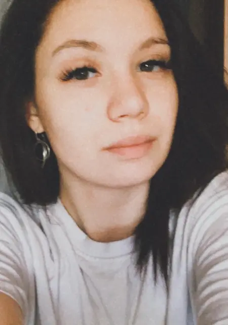 Anelivarhoodi из Минска, ищу на сайте знакомства на одну ночь