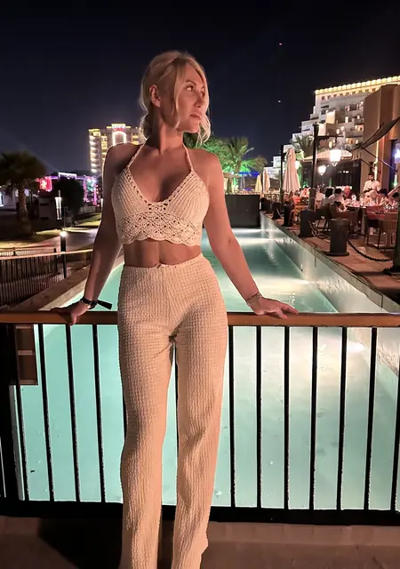 Я Olga, 41, из Милана, ищу знакомства без обязательств