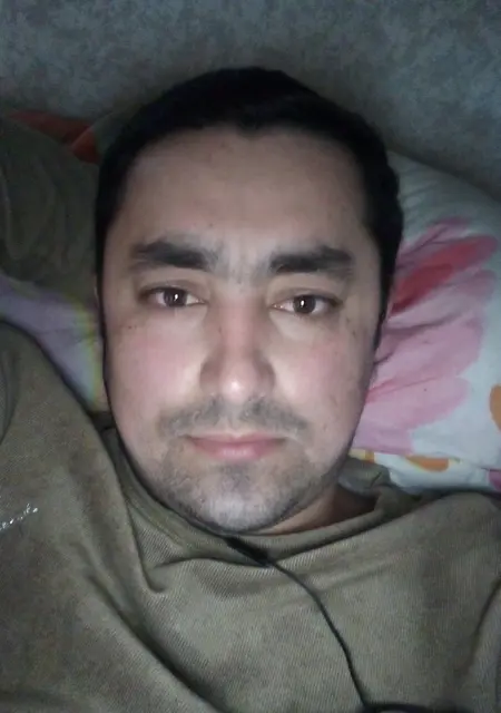 Я Шахзод, 25, знакомлюсь на одну ночь в Париже