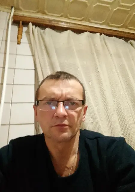 Я Евгений, 49, из Енакиева, ищу знакомства на одну ночь