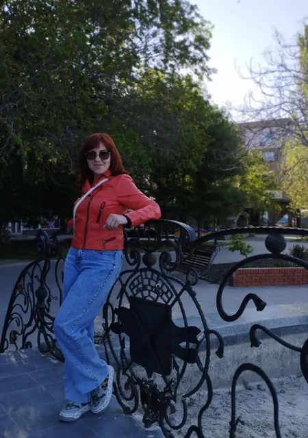 Виктория из Мелитополя, мне 42, познакомлюсь для общения