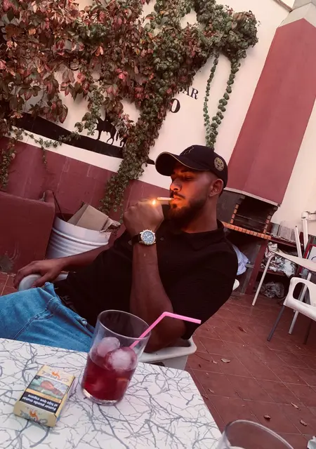 Junioru из Мотриль, ищу на сайте знакомства на одну ночь