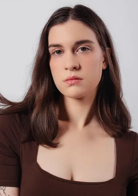 Я Veronika, 19, из Амстердама, ищу знакомство для постоянных отношений