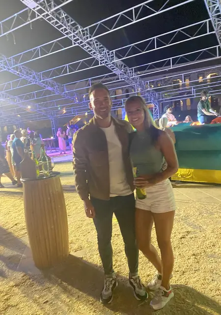 Я Yoni, 30, знакомлюсь для приятного времяпровождения в Амстердаме