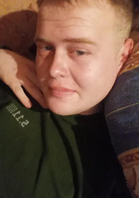 Сергей из Донецка, мне 24, познакомлюсь без обязательств