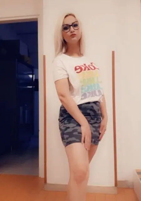 Ana-Maria из Рима, мне 27, познакомлюсь