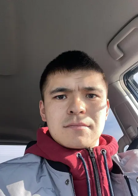 Даурен из Астаны, мне 32, познакомлюсь на одну ночь