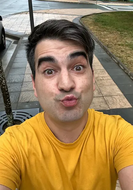 Soy Gorka, 30 años, conociéndome para lío de una noche en Zaragoza