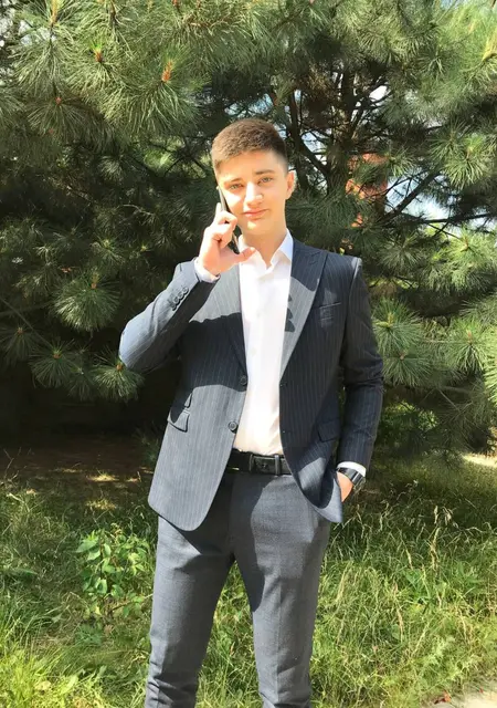 Я Nazar, 22 років, знайомлюсь без зобов'язань у Макіївці