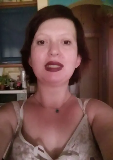 Kylie из Афин, ищу на сайте дружбу