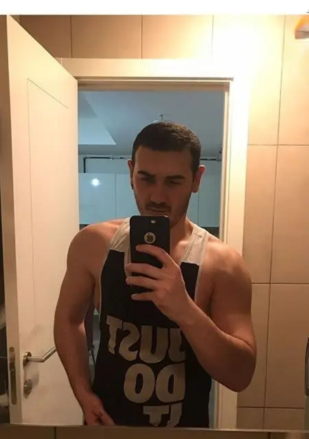 Я Arr, 29, из Стамбула, ищу знакомство