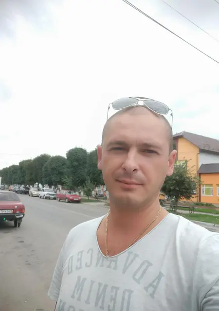 Я Петя, 41, знакомлюсь без обязательств в Виннице