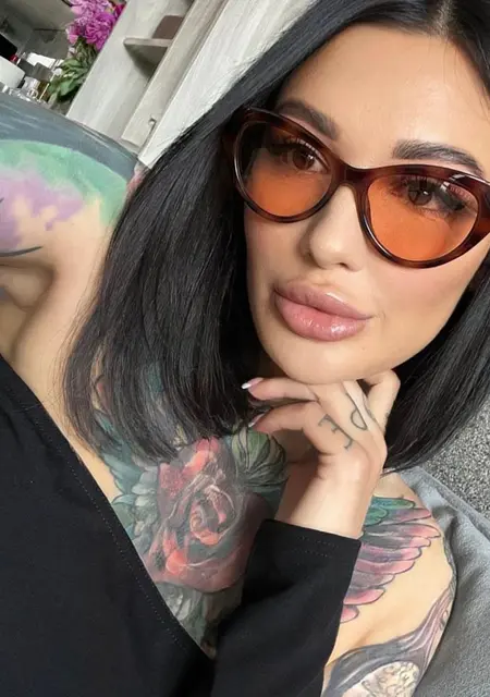 Я Kristina, 25, из Дубая, ищу знакомство для совместных путешествий