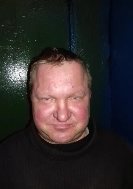 Я Женя, 46, из Бобруйска, ищу знакомство для постоянных отношений