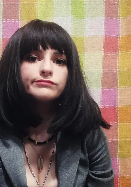 Ева из Черкасс, ищу на сайте постоянные отношения