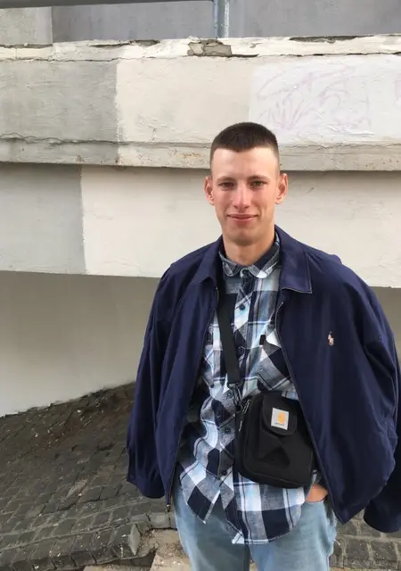 Влад из Жлобина, ищу на сайте знакомства на одну ночь