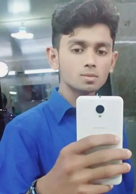 Я Yaar, 24, знакомлюсь в Париже