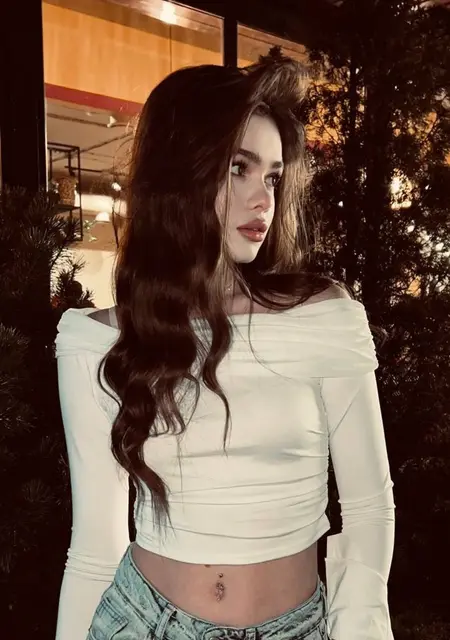 Я Aleksa, 19, из Киева, ищу знакомство для открытые отношения