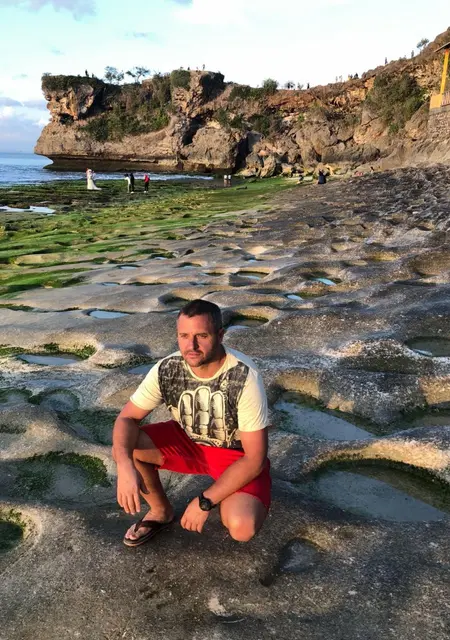 Андрей из Талас, мне 39, познакомлюсь для общения