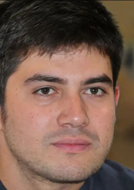 Sofian из Парижа, мне 34, познакомлюсь