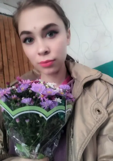 Я Магнолия, 25, из Мариуполя, ищу знакомство для приятного времяпровождения