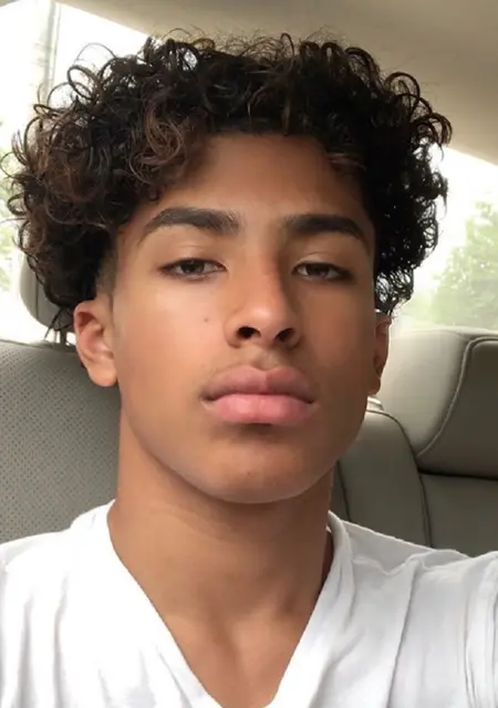 Я Prince, 19, из Барнсли, ищу знакомство для дружбы