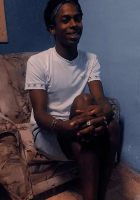 Evlis из Парижа, мне 18, познакомлюсь