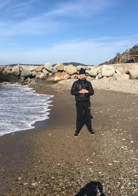 Андрей из Енакиева, мне 27, познакомлюсь для вирта