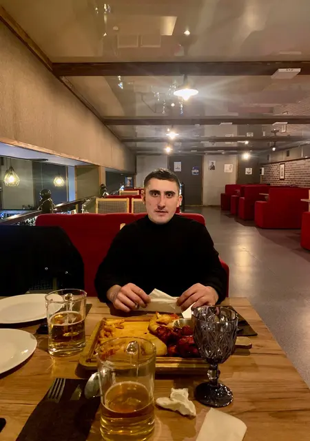 Коля из Кокшетау, мне 28, познакомлюсь для постоянных отношений