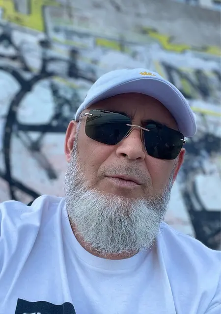 Я Игорь, 48, знакомлюсь для приятного времяпровождения в Одессе