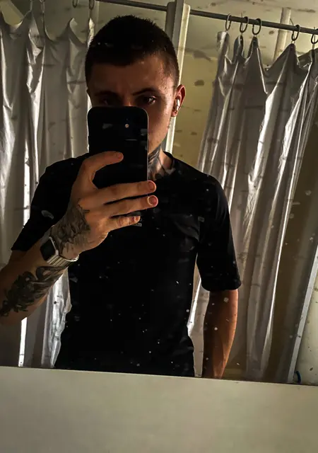 Олександр з Бородянки, шукаю на сайті знайомства на одну ніч