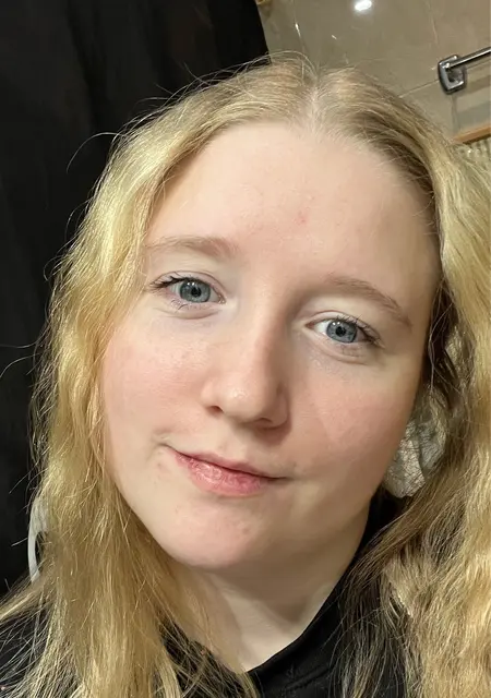 Я Анна, 21, знакомлюсь на одну ночь в Мадриде