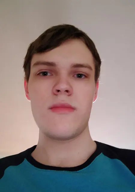 Я Максим, 21, знакомлюсь без обязательств в Полтаве