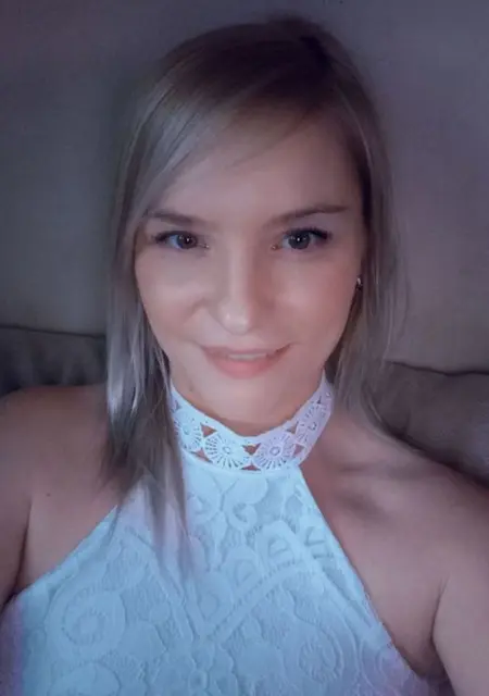 Zuza из Варшавы, мне 32, познакомлюсь