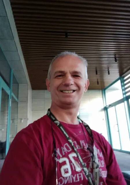 Игорь из Киева, ищу на сайте знакомства без обязательств