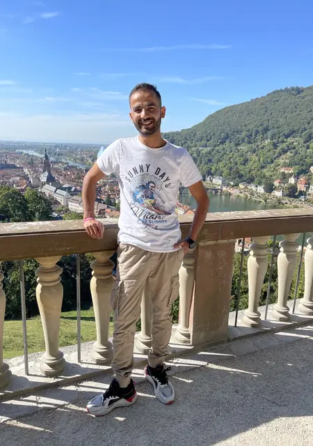 Я Mohsin, 37, знакомлюсь для дружбы в Грабен-Нойдорф