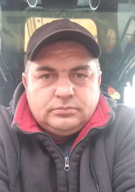 Я Виталий, 43 років, знайомлюсь для спілкування у Львові