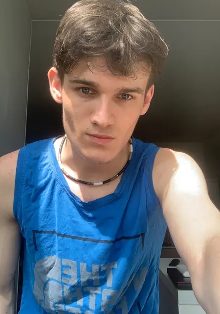 Я Nikita, 21, из Алматы, ищу знакомства на одну ночь