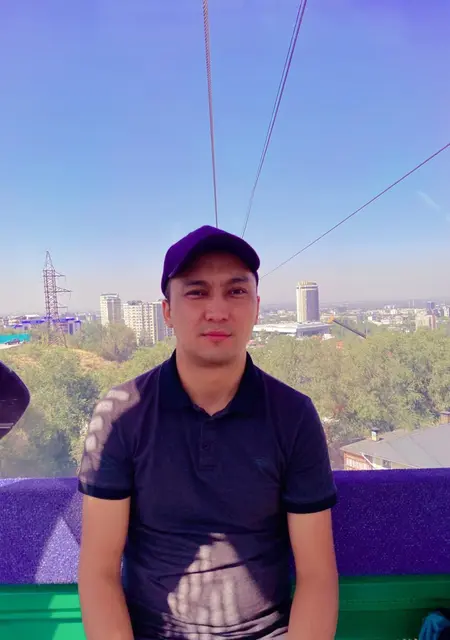 Арман из Шымкента, ищу на сайте знакомства на одну ночь