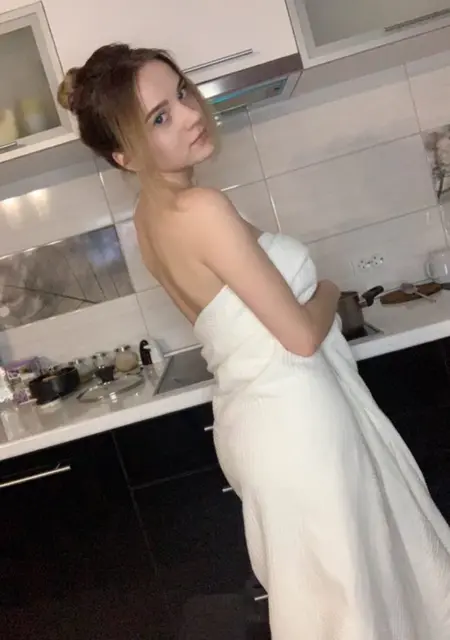 Я Алина, 22, из Стокгольма, ищу знакомство для дружбы