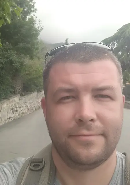 Vova з Горлівки, мені 50 років, познайомлюсь на одну ніч