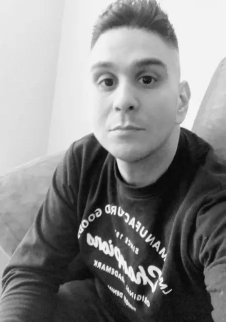 Soy Angel, 36 años de Madrid, busco conocer gente