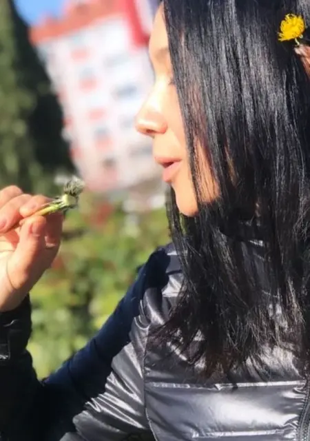 Я Lora, 43, из Стамбула, ищу знакомство для общения