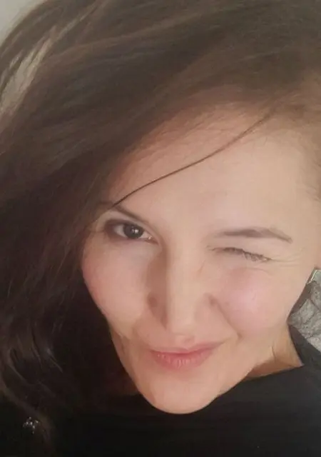 Zuhra из Стамбула, мне 43, познакомлюсь