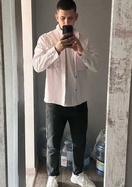 Я Андрей, 26, из Кременчуга, ищу знакомства без обязательств